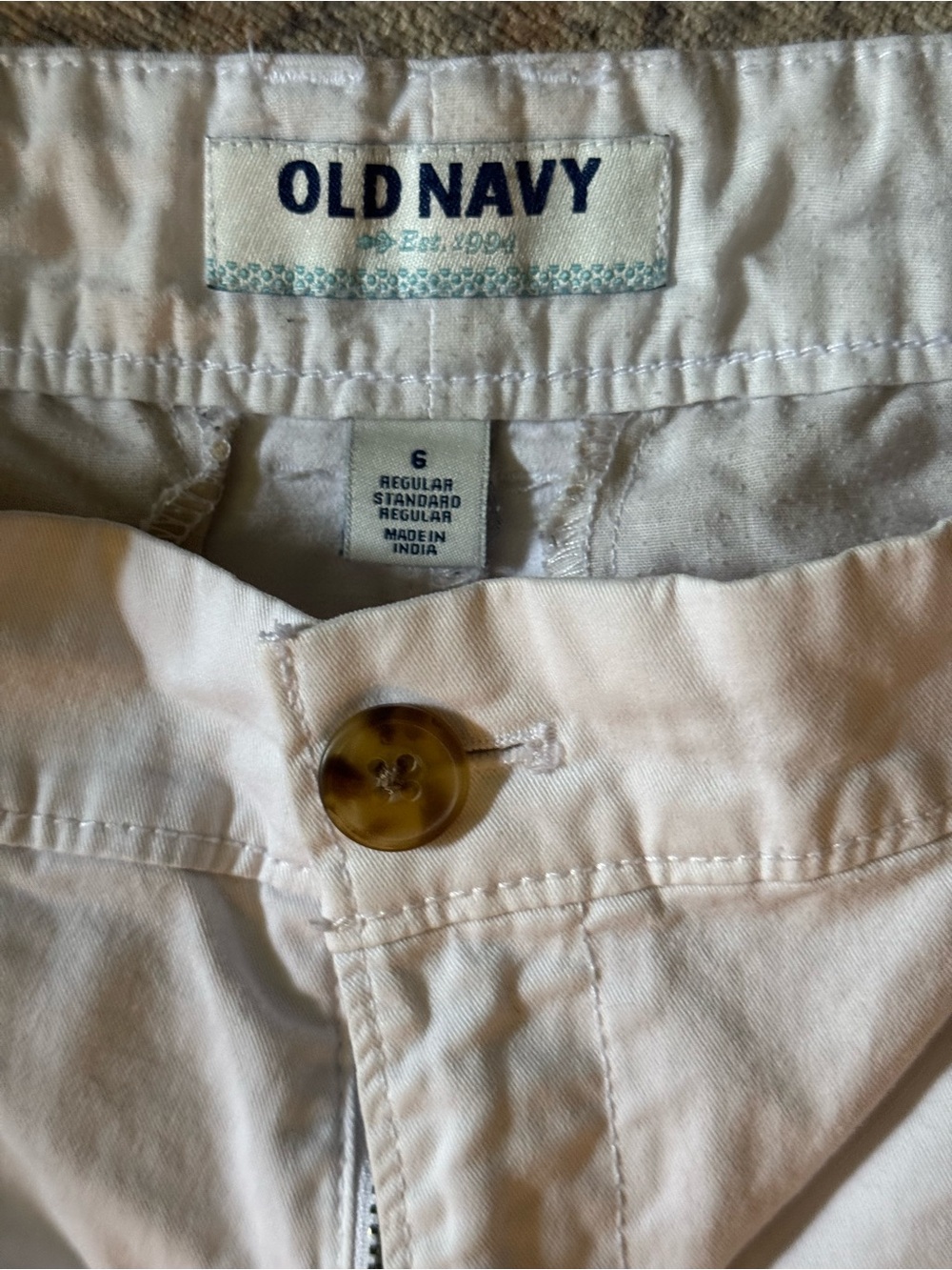 Old Navy Men's Light Cream Chinos